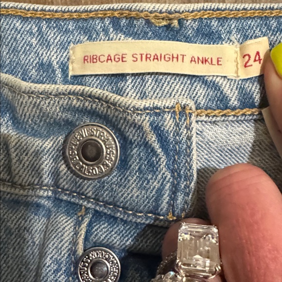 Levi’s Light Blue High Waisted Distressed Jeans size 24 - Picture 2 of 3